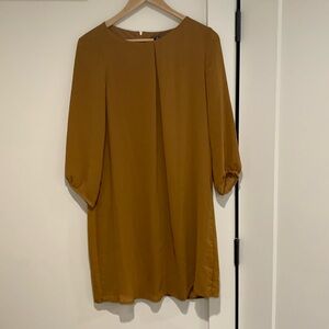 H&M long sleeve short dress with lining.